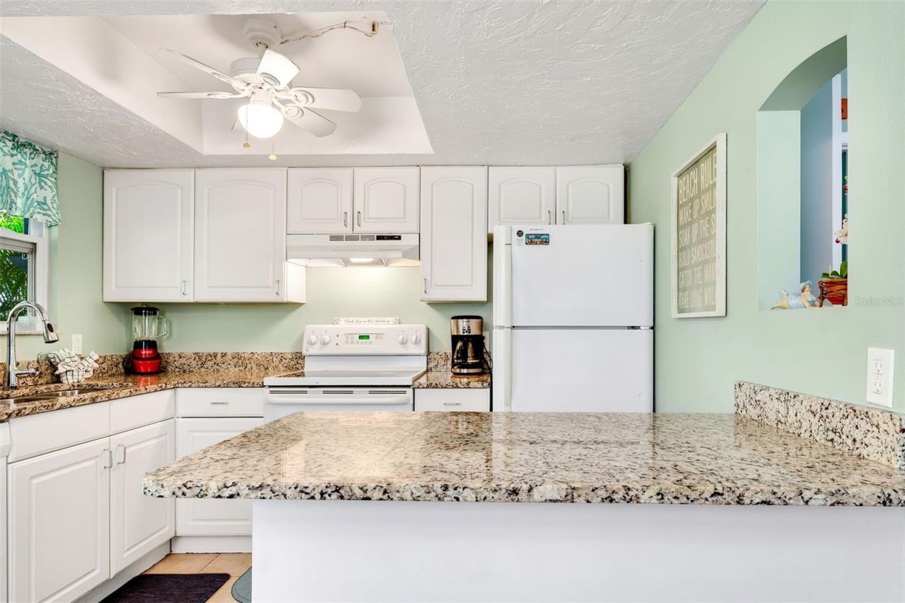 412 80th Street, Holmes Beach, FL 34217 Photo