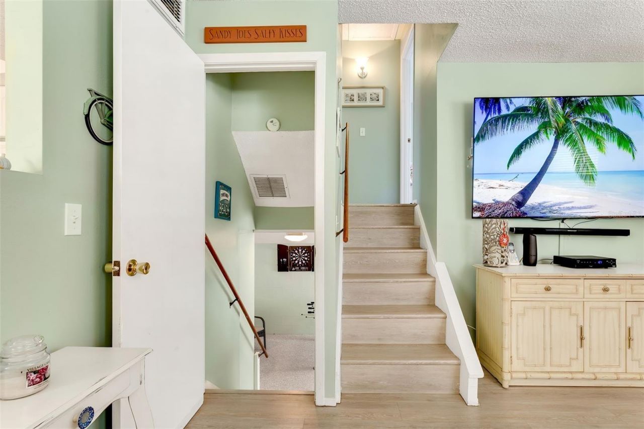 412 80th Street, Holmes Beach, FL 34217 Photo