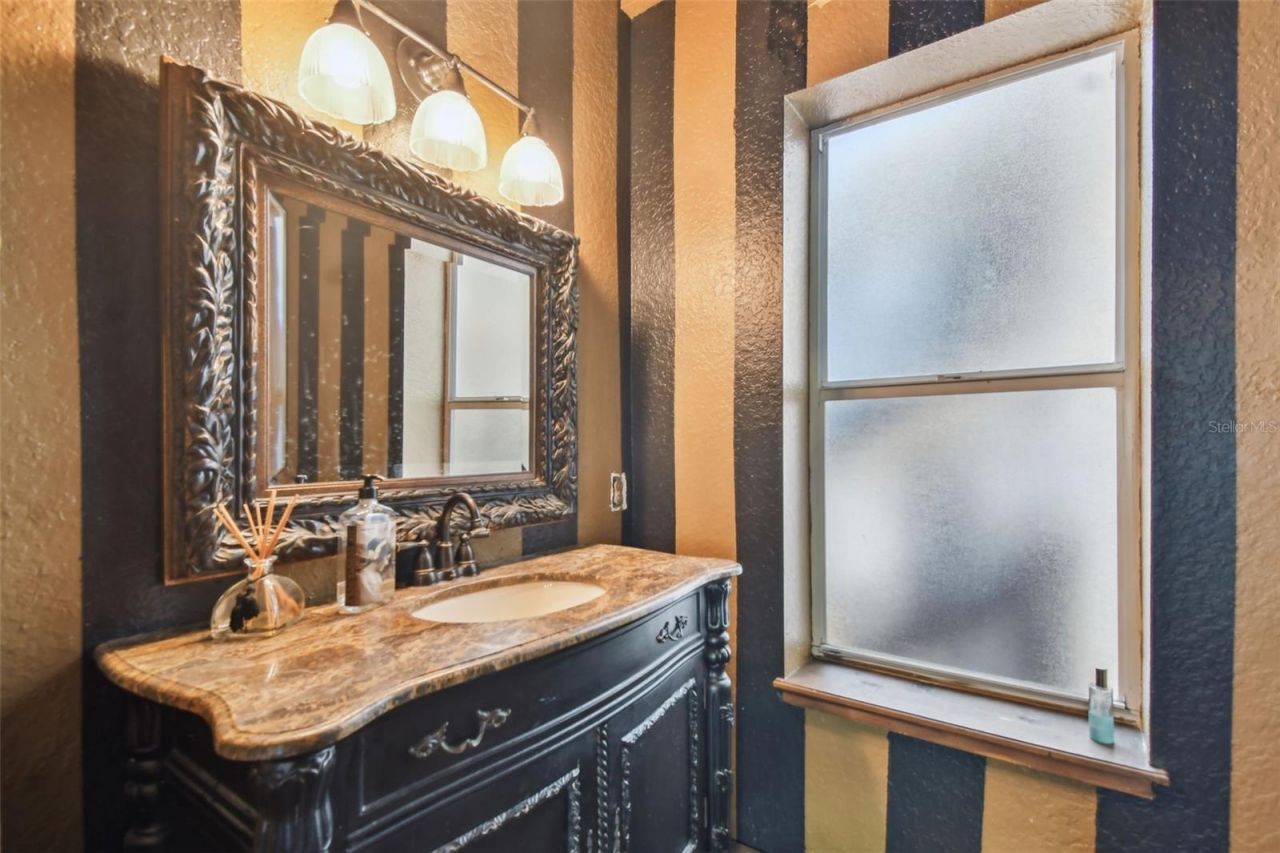 454 Main Street, Safety Harbor, FL 34695 Photo