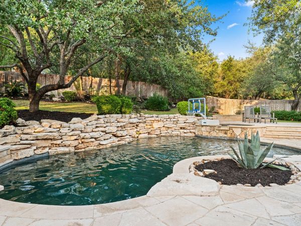 13300 Country Lake DR, Austin, TX 78732