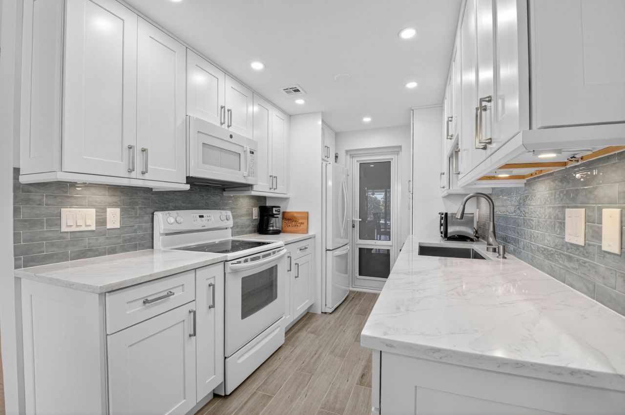 3100 S Ocean Boulevard, Unit 312, Highland Beach, FL 33487 Photo