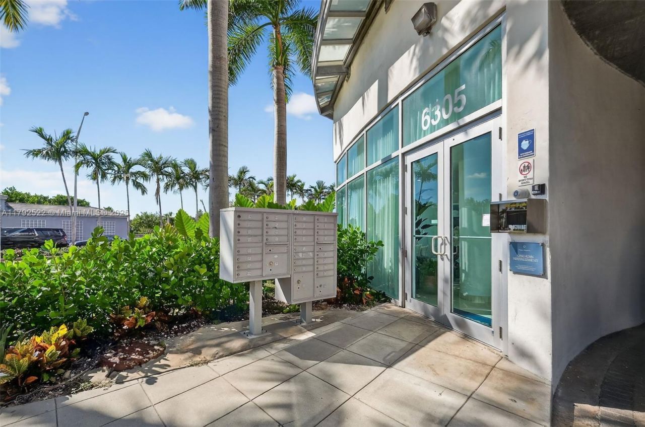 6305 Indian Creek Dr, Unit 3F, Miami Beach, FL 33141 Photo