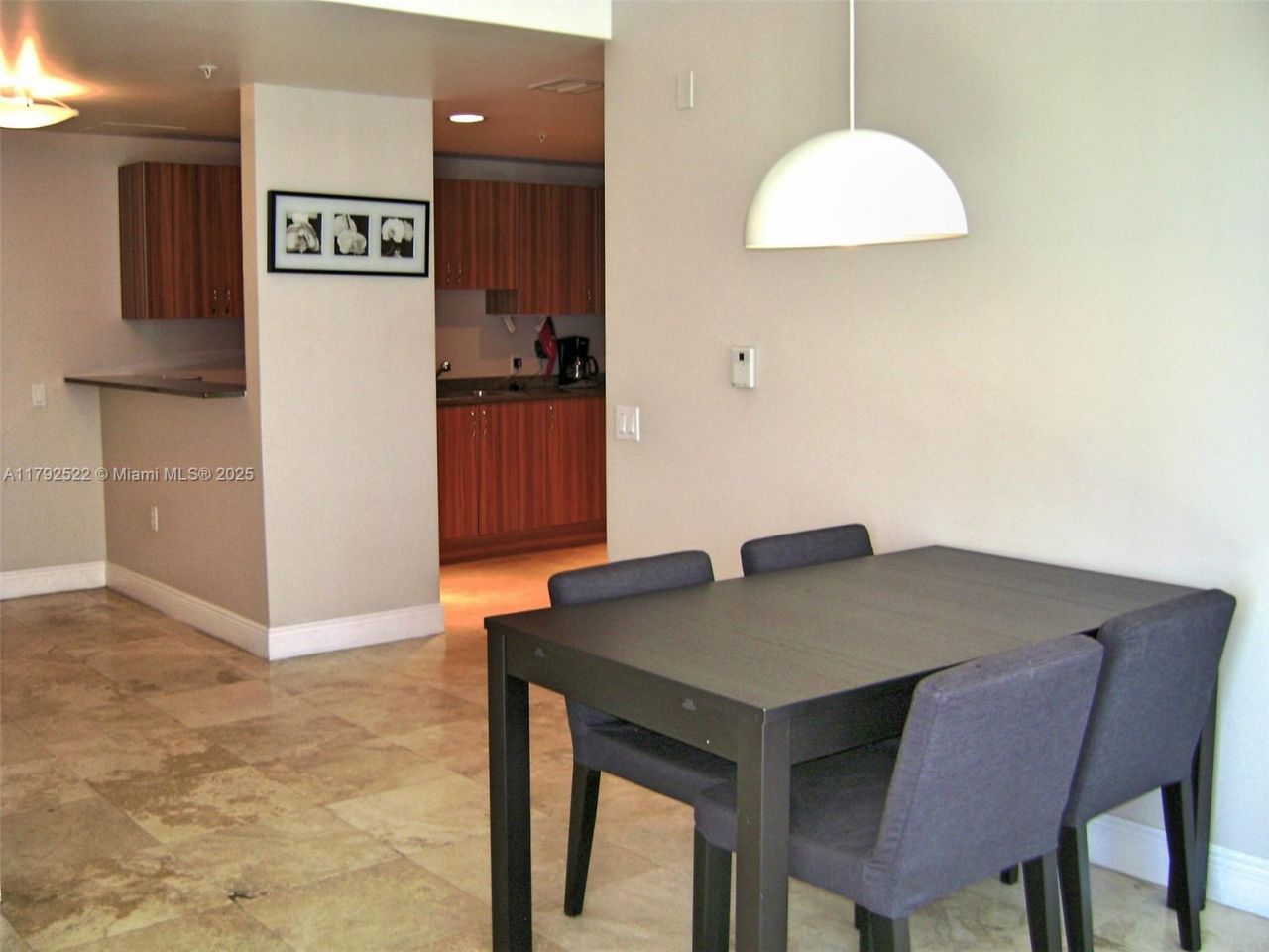 6305 Indian Creek Dr, Unit 3F, Miami Beach, FL 33141 Photo