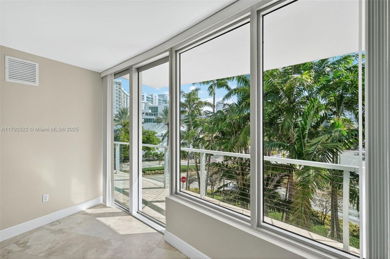 6305 Indian Creek Dr, Unit 3F, Miami Beach, FL 33141 Photo