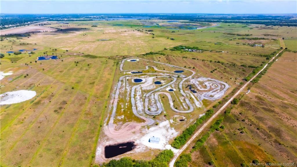 6053 SE 116th Place, Okeechobee, FL 34974 Photo