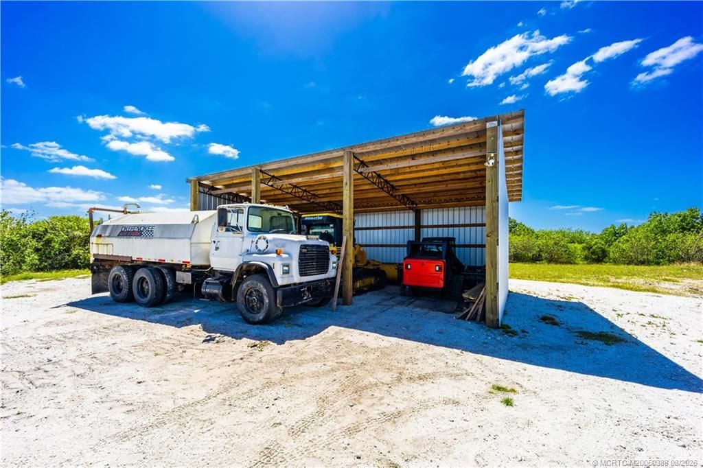 6053 SE 116th Place, Okeechobee, FL 34974 Photo