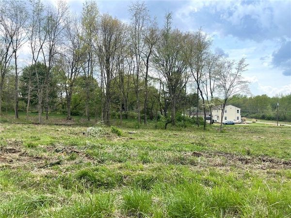 Lot 21 Forest Avenue SE, Massillon, OH 44646