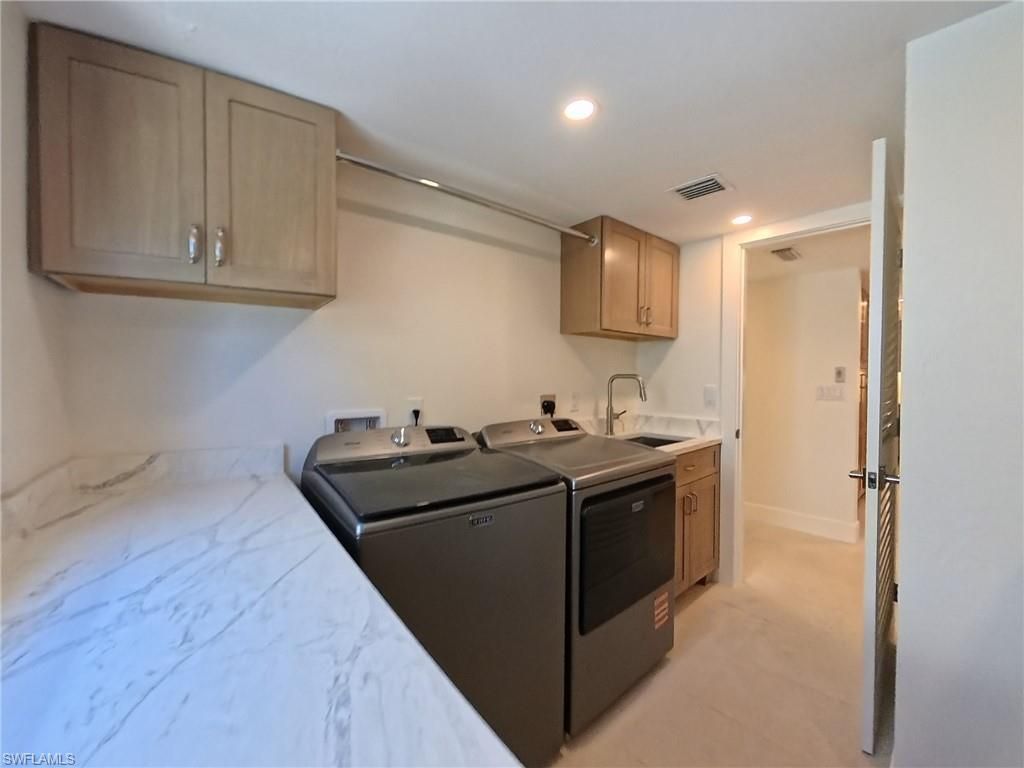 2959 W Gulf Dr, Unit 204, Sanibel, FL 33957 Photo