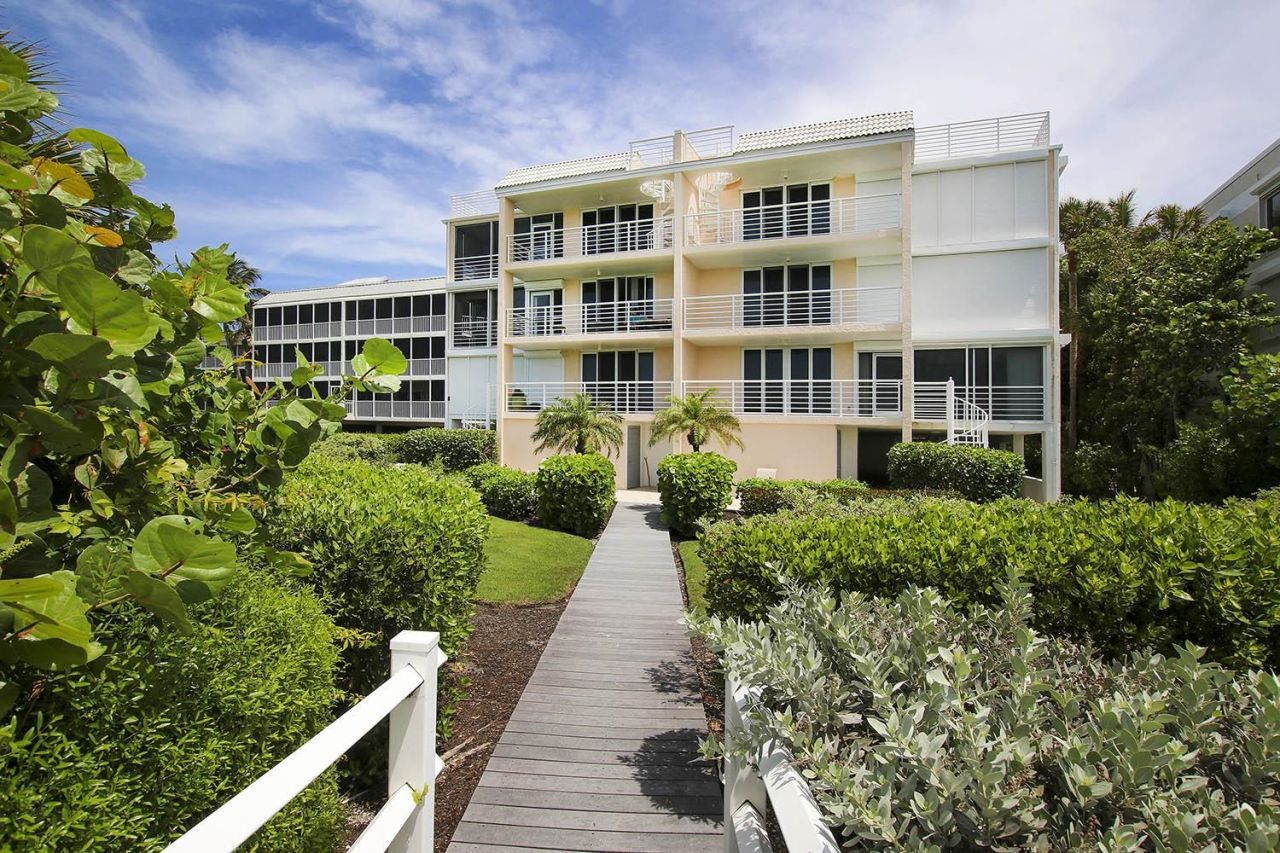 2959 W Gulf Dr, Unit 204, Sanibel, FL 33957 Photo