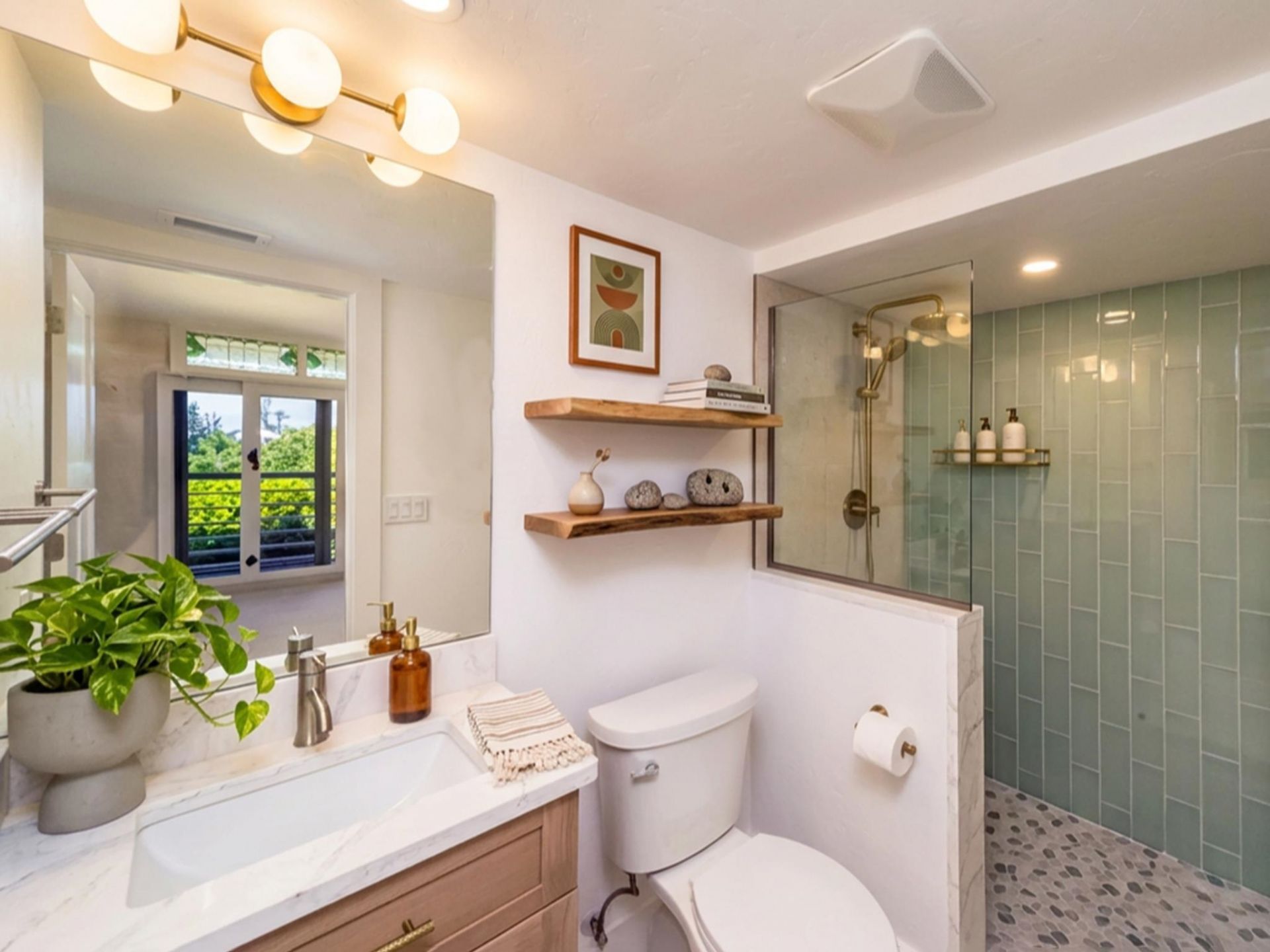 2959 W Gulf Dr, Unit 204, Sanibel, FL 33957 Photo