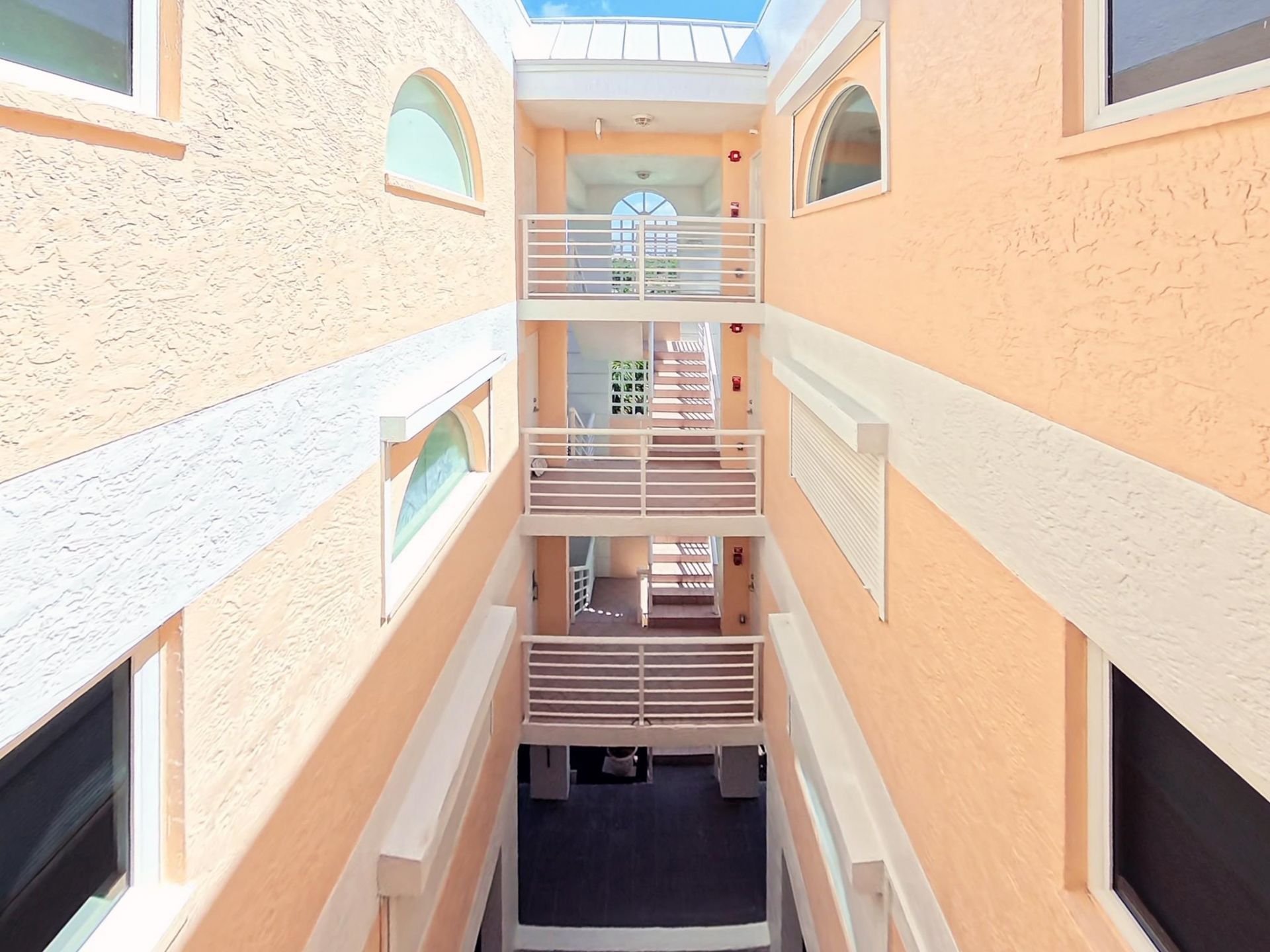 2959 W Gulf Dr, Unit 204, Sanibel, FL 33957 Photo