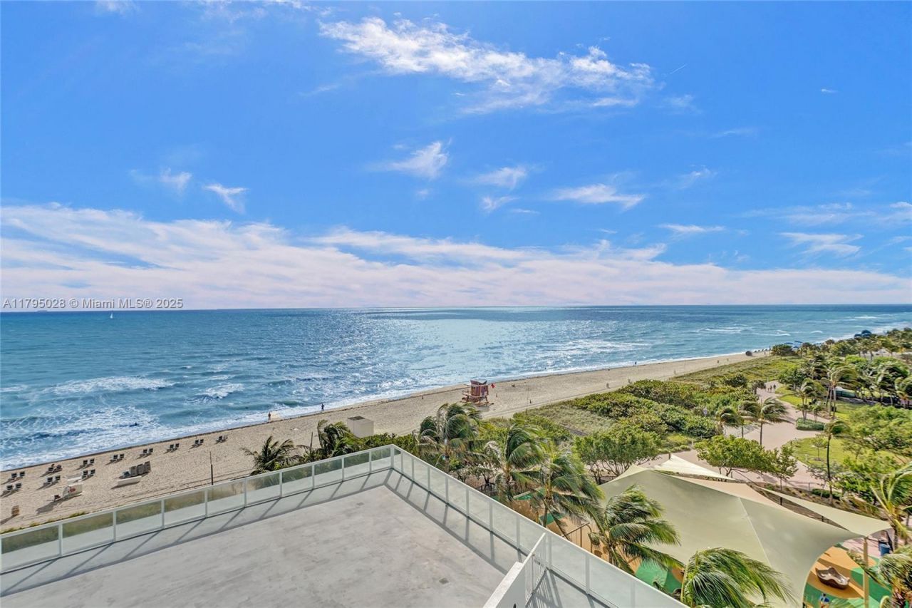 6515 Collins Ave, Unit 804, Miami Beach, FL 33141 Photo