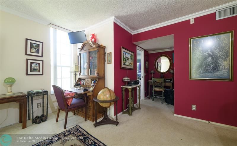 545 Oaks Lane, Unit 310, Pompano Beach, FL 33069 Photo