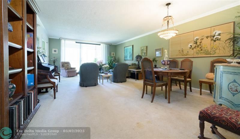 545 Oaks Lane, Unit 310, Pompano Beach, FL 33069 Photo