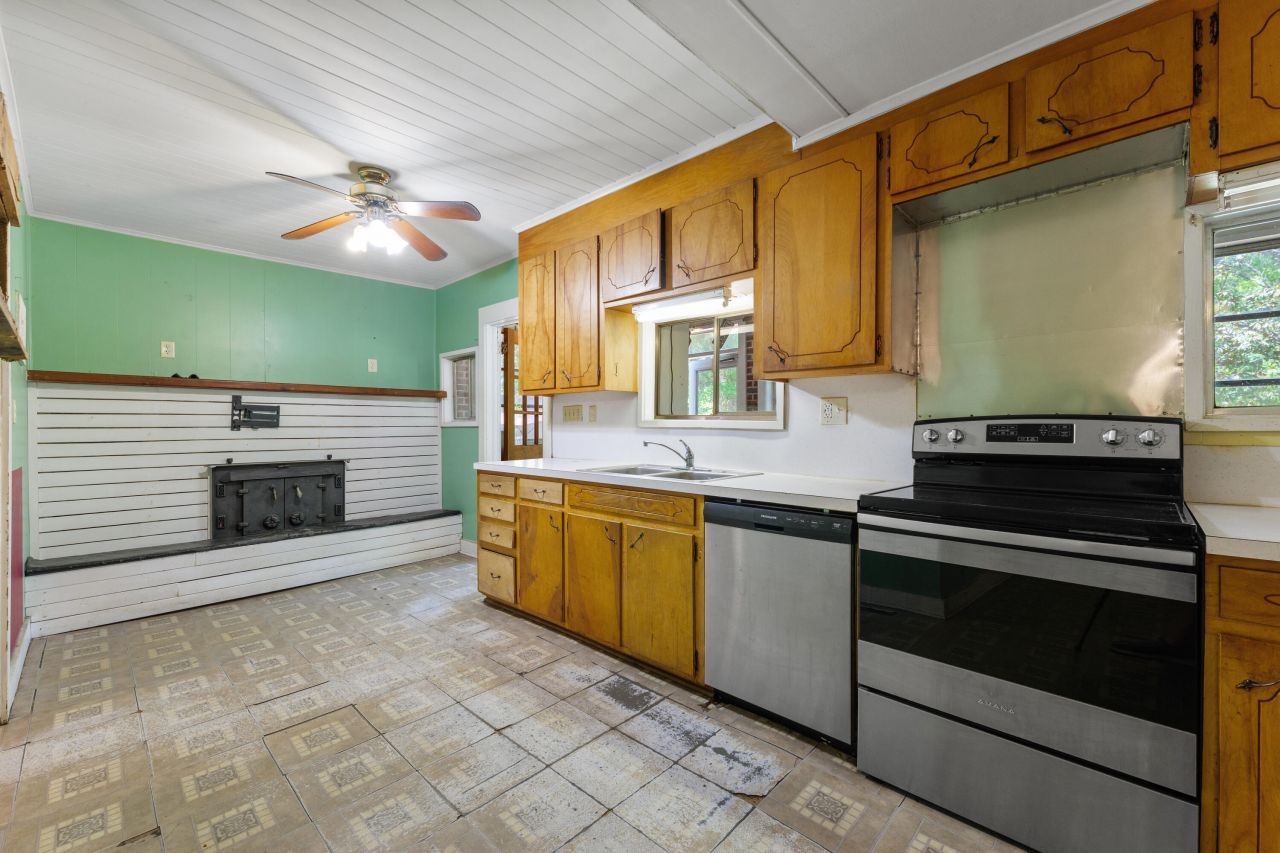 2234 River Road Photo 19