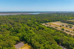 2234 River Road photo 4