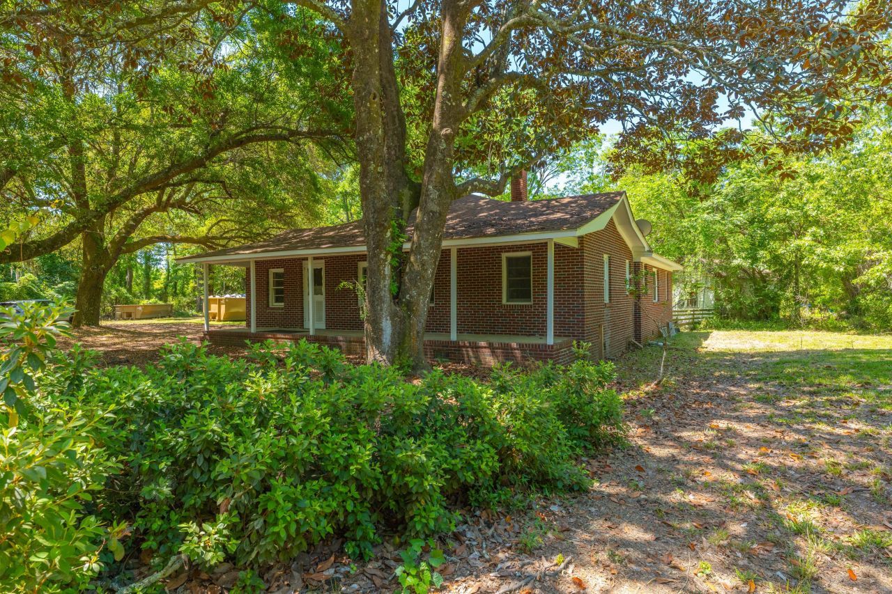 2234 River Road Photo 32