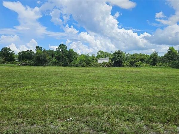 3811 NW 44th TER, CAPE CORAL, FL 33993