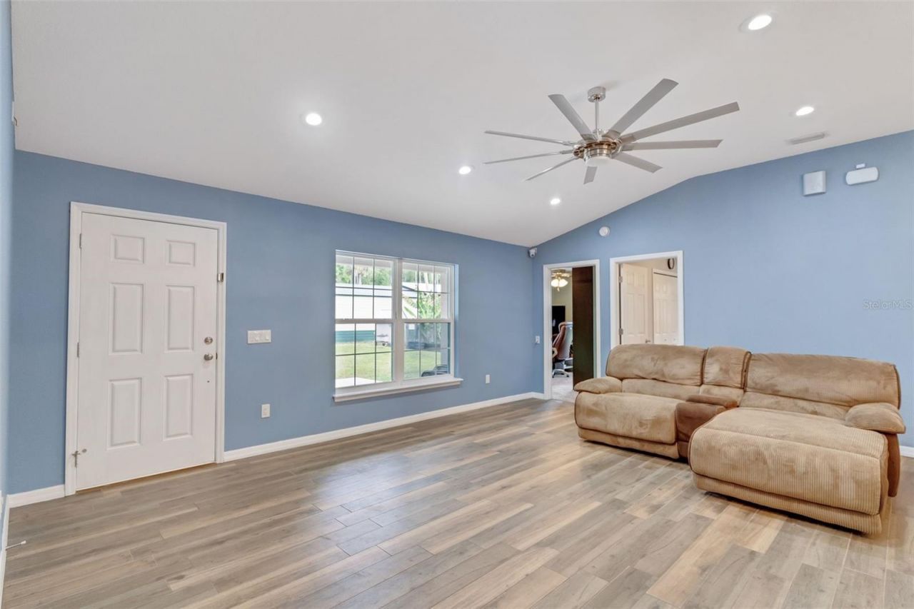 723 River Run Road, Osteen, FL 32764 Photo