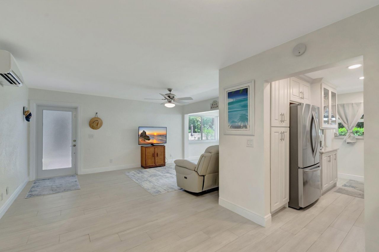 5700 Old Ocean Boulevard, Unit R, Ocean Ridge, FL 33435 Photo