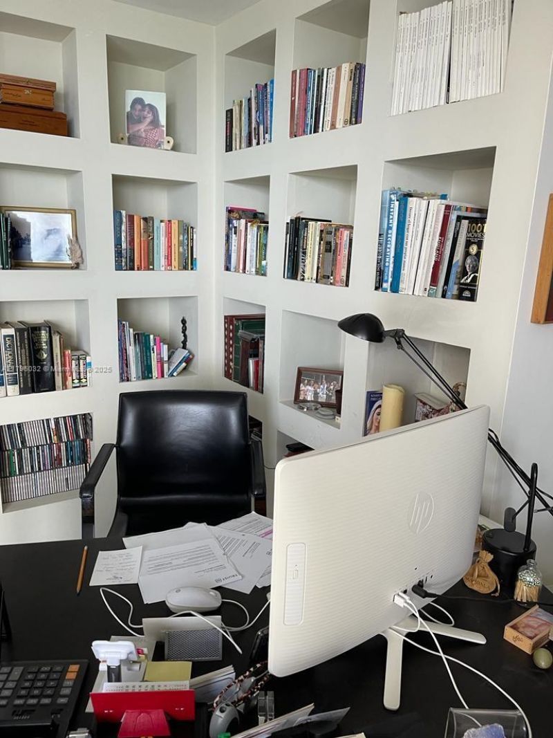 600 Grapetree Dr, Unit 7CS, Key Biscayne, FL 33149 Photo