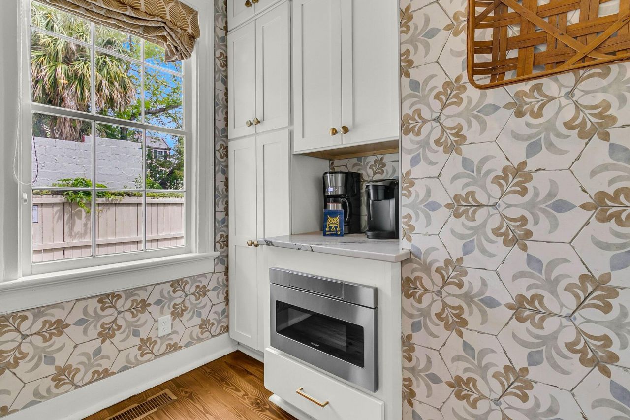 184 Ashley Avenue Photo 15