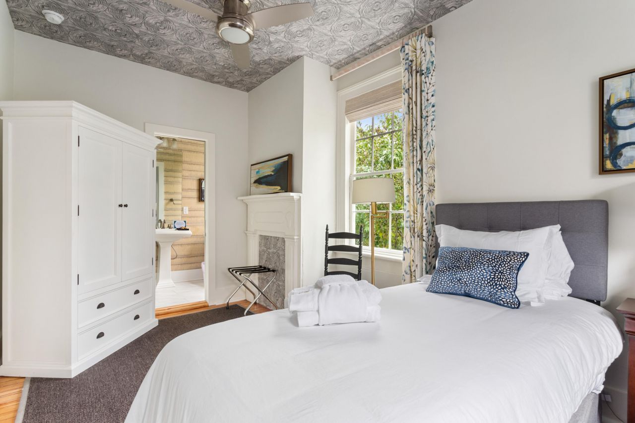 184 Ashley Avenue Photo 30