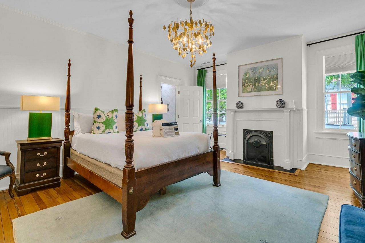 184 Ashley Avenue Photo 54