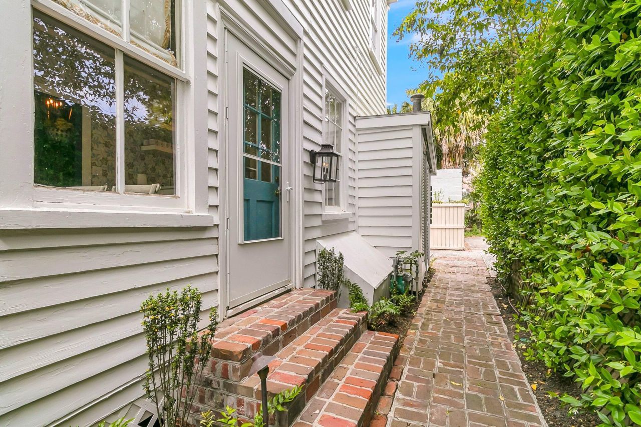 184 Ashley Avenue Photo 97