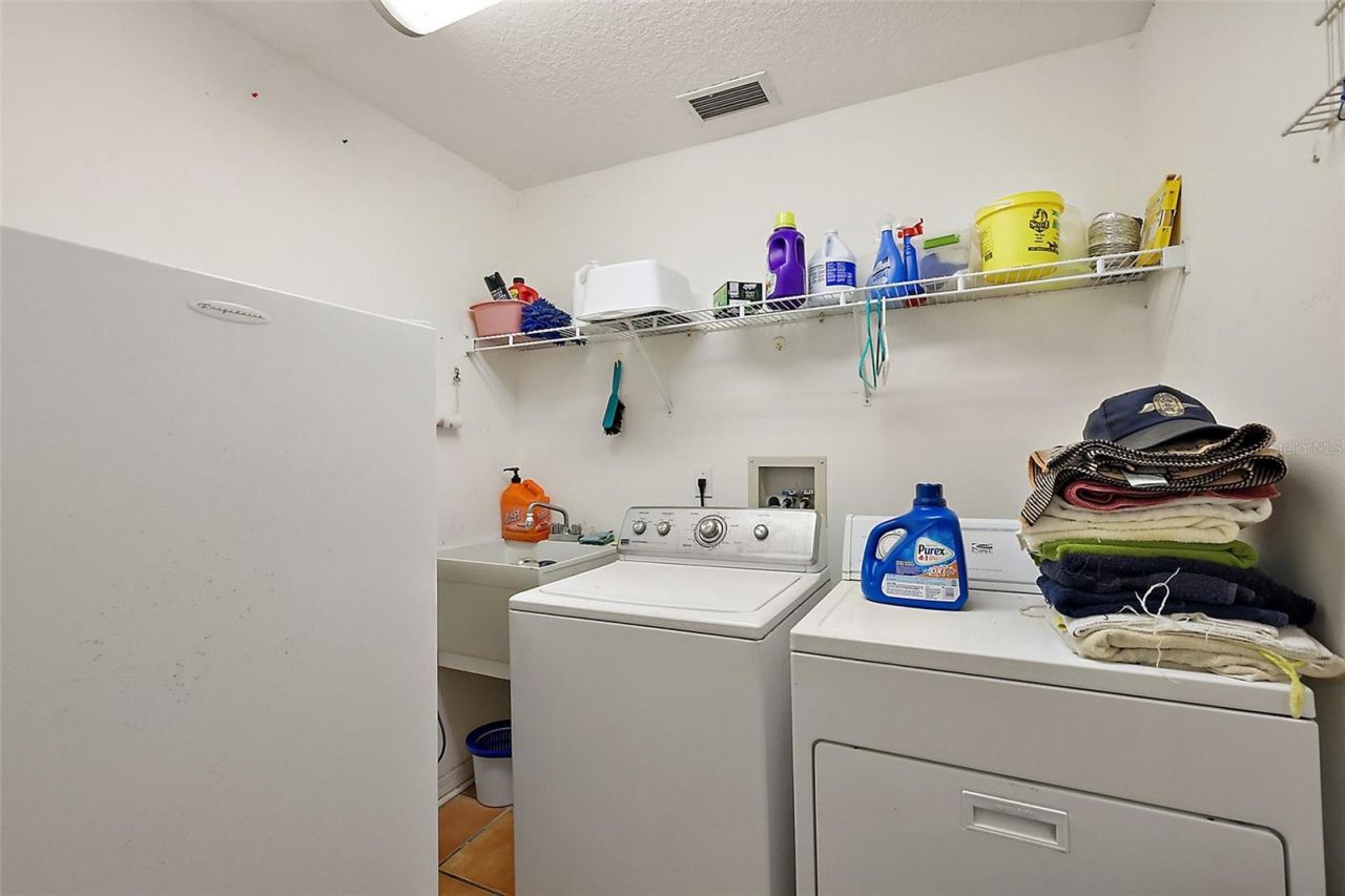 27011 SE Highway 42, Umatilla, FL 32784 Photo