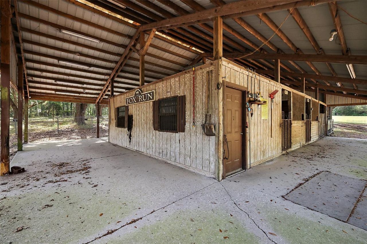 27011 SE Highway 42, Umatilla, FL 32784 Photo