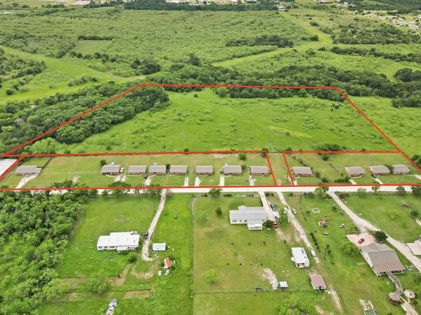 3227 County Road 2004, Corsicana, TX 75110