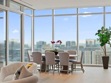 1747 Leonard Street, Unit 2402, Dallas, TX 75201