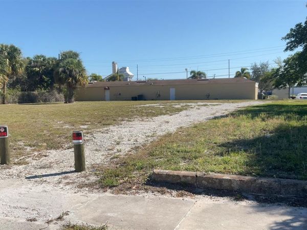534 S 5th Street, Fort Pierce, FL 34950