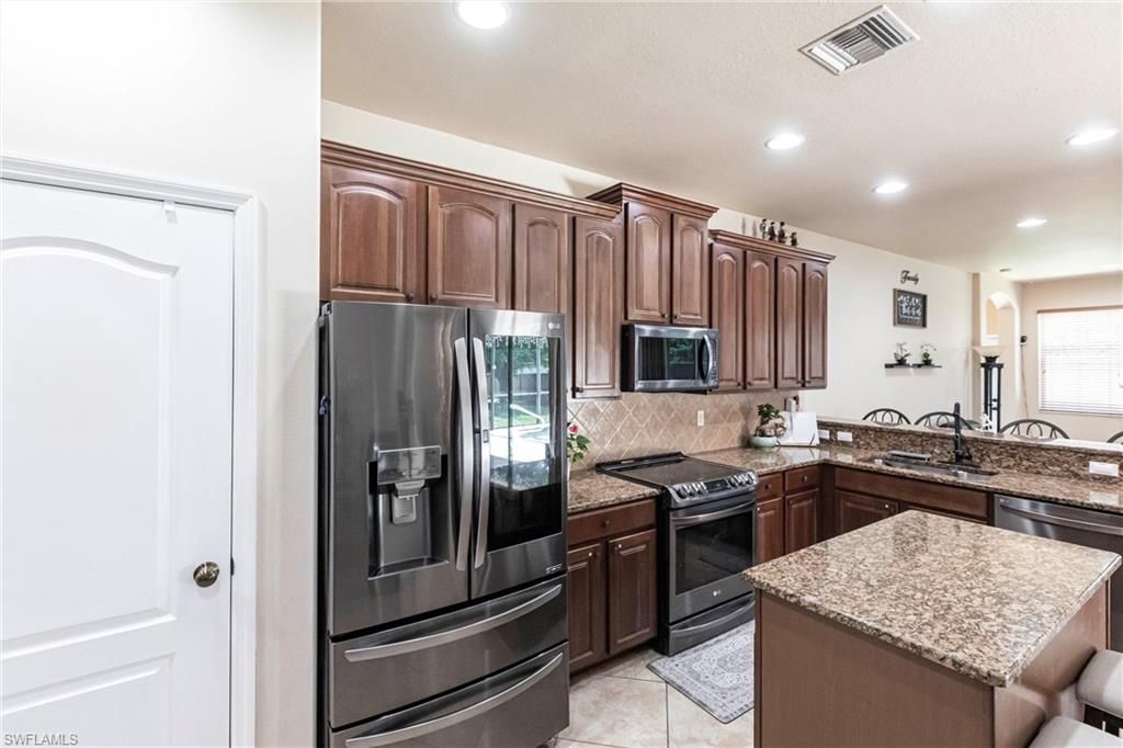 2808 Via Piazza Loop, Fort Myers, FL 33905 Photo