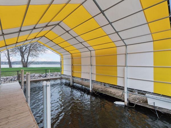 5420 Three Points Boulevard, Unit 232, Mound, MN 55364