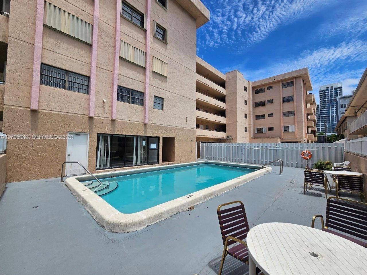 6880 Abbott Ave, Unit 212, Miami Beach, FL 33141 Photo