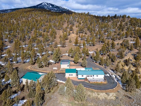 12312 SE Jackrabbit Trail, Prineville, OR 97754