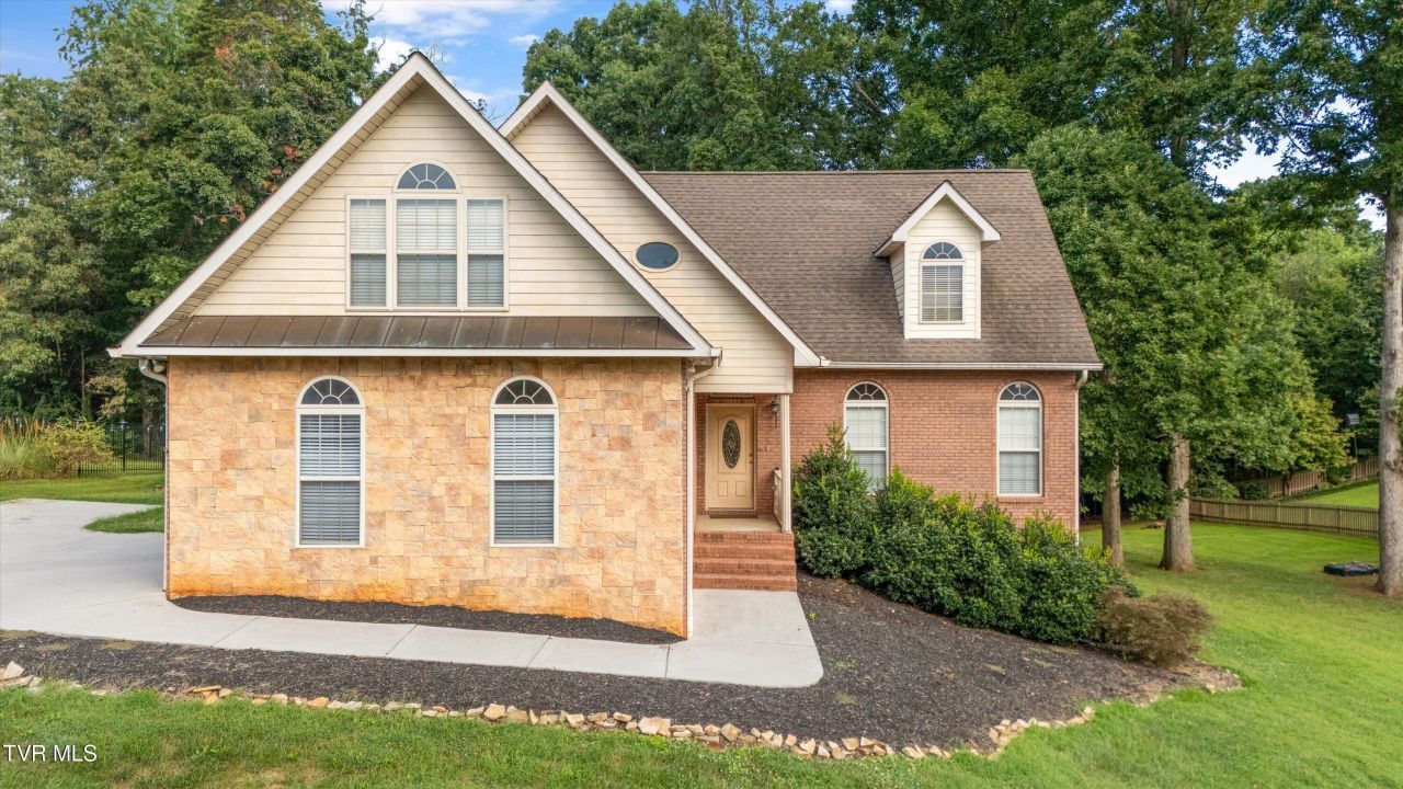 1414 Andera Drive, Maryville, TN 37801 Main Photo