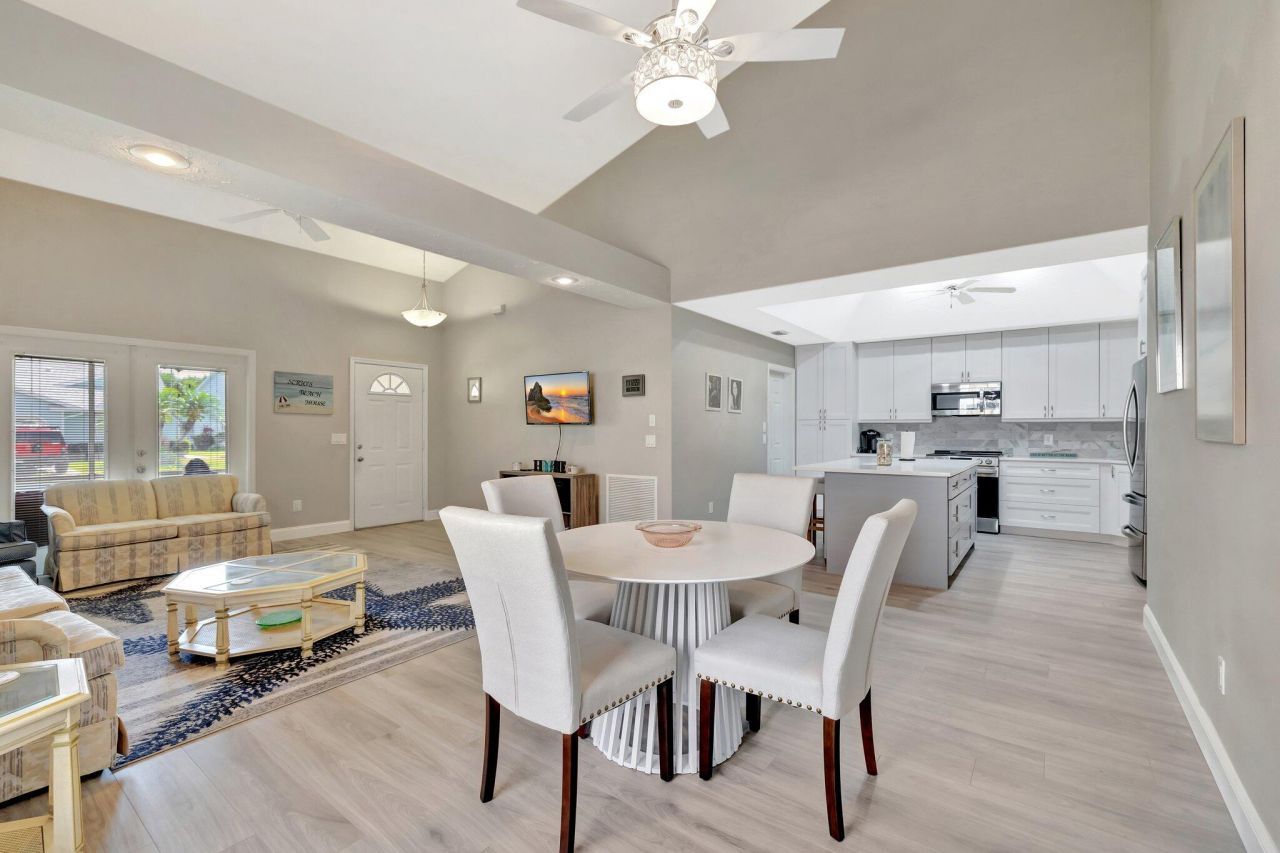 4059 Gator Trace Road, Fort Pierce, FL 34982 Photo