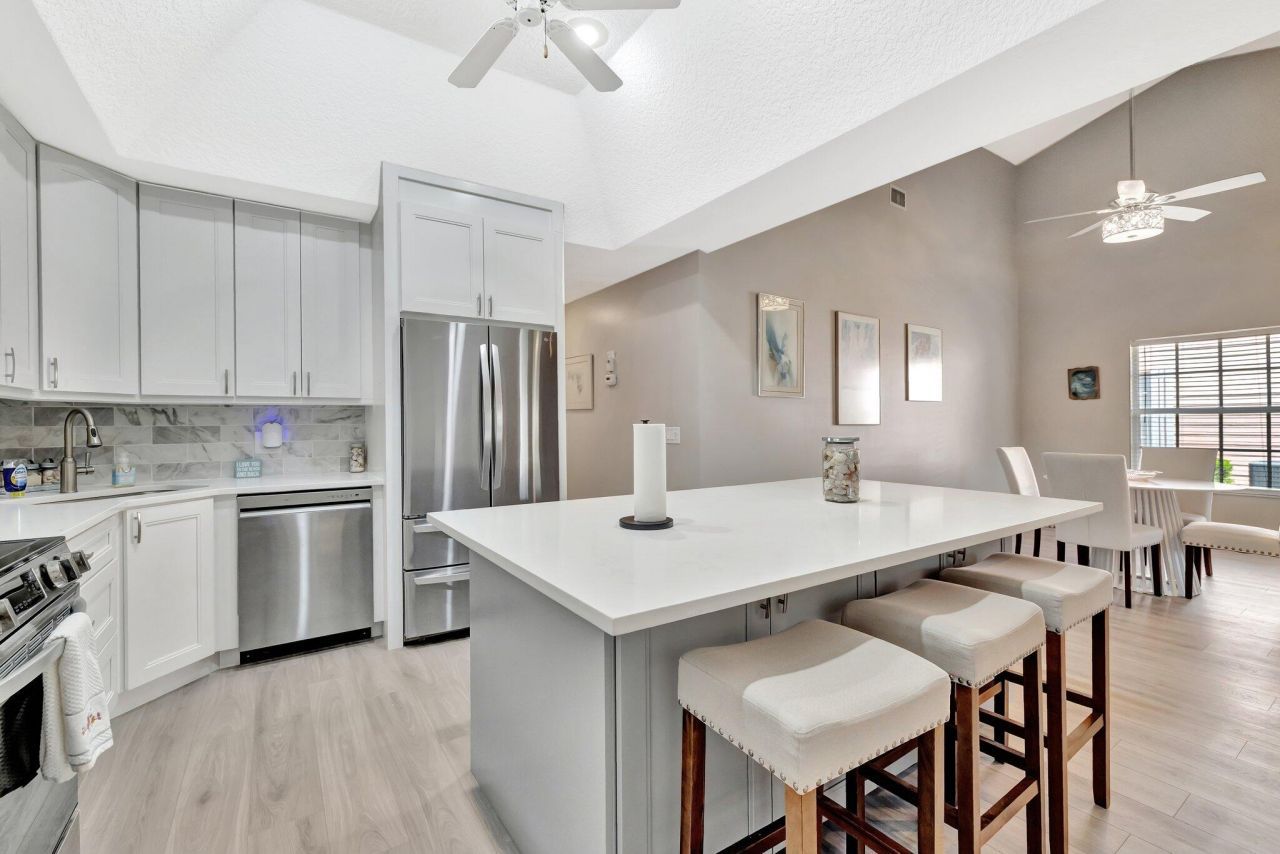 4059 Gator Trace Road, Fort Pierce, FL 34982 Photo