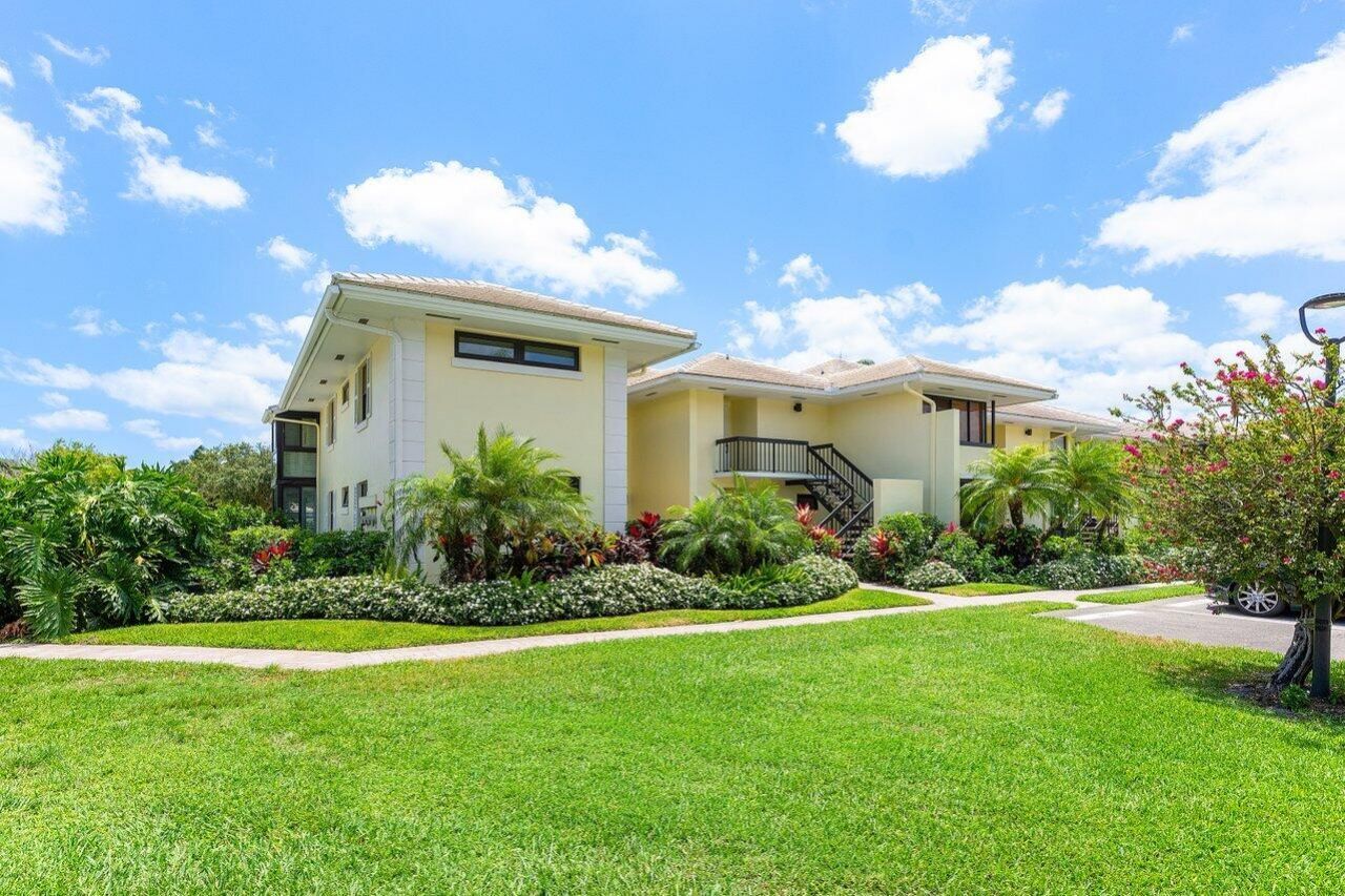 3721 Quail Ridge Drive, Unit Bobwhite C, Boynton Beach, FL 33436 Photo