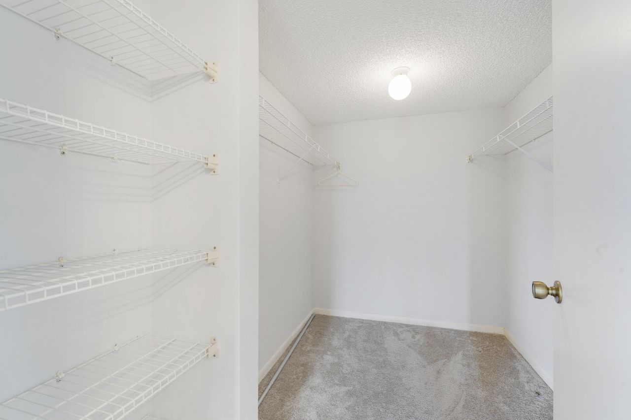 6698 10th Avenue N, Unit 205, Lake Worth, FL 33467 Photo