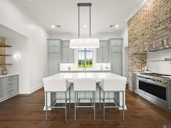 8638 Greenbrier Cove Rd, Saint George, LA 70817