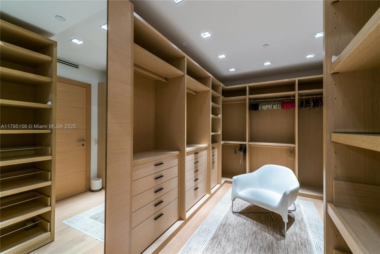 7143 Fisher Island Dr, Unit 7143, Fisher Island, FL 33109 Photo