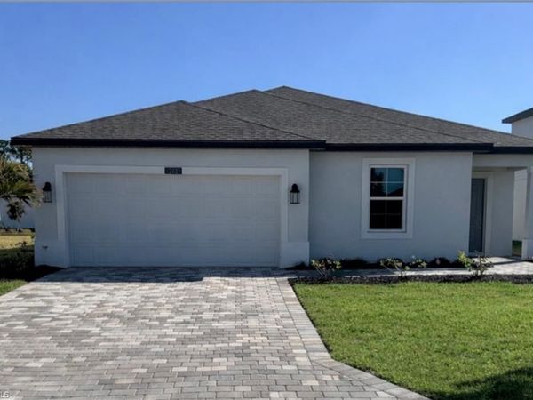 241 Moonlit Lake TRL, LEHIGH ACRES, FL 33936