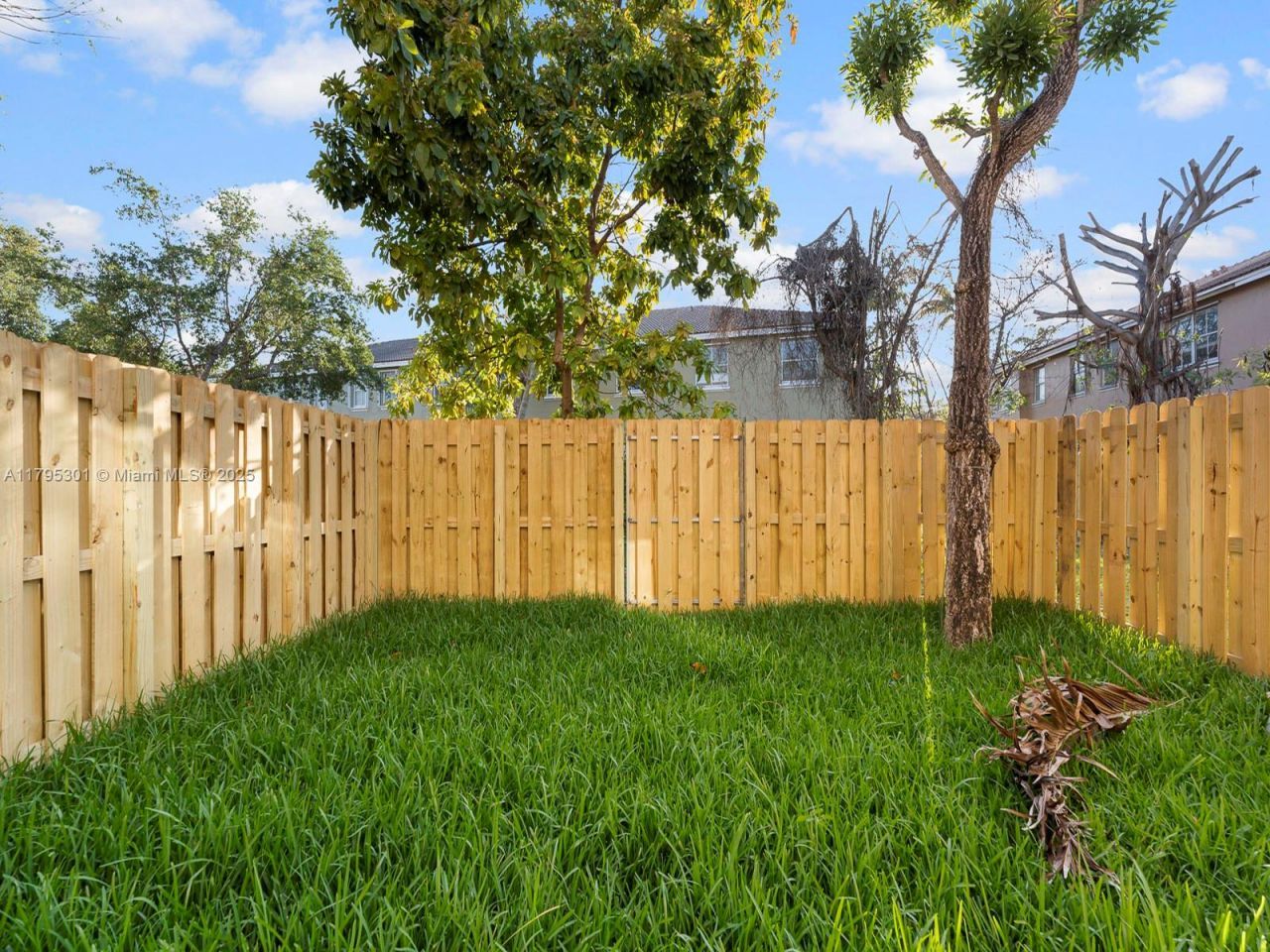 1416 SE 26th Ave, Homestead, FL 33035 Photo