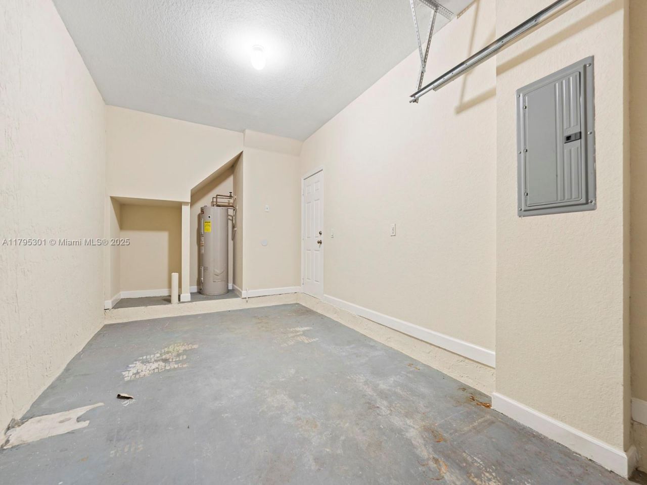 1416 SE 26th Ave, Homestead, FL 33035 Photo