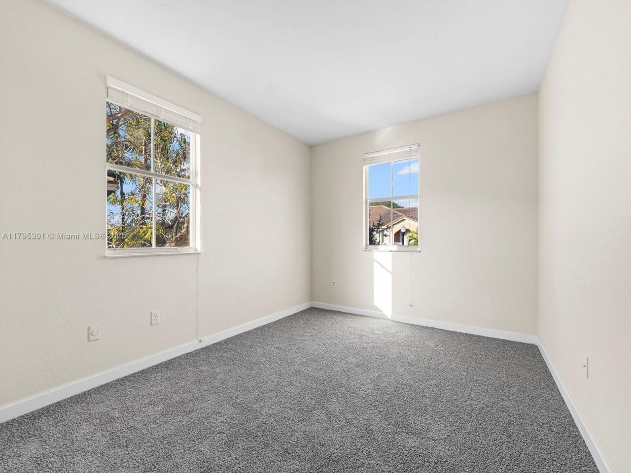 1416 SE 26th Ave, Homestead, FL 33035 Photo