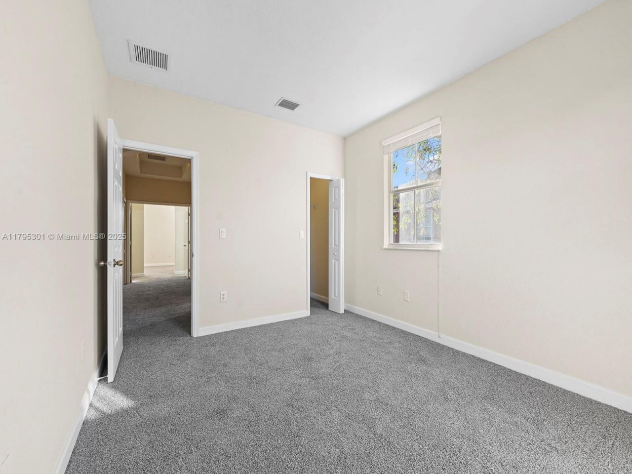 1416 SE 26th Ave, Homestead, FL 33035 Photo